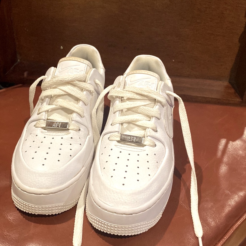 Woman’s Nike Air Force 1 size 7 shoe